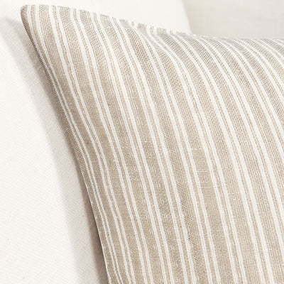 Nevya Pillow