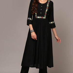 Plus Size Black Viscose Rayon Embroidered Flared Kurta VCK9535