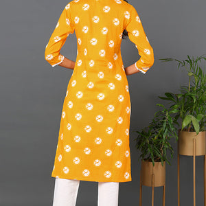Plus Size Yellow Cotton Embroidered Ethnic Motifs Straight Kurta VCK9567
