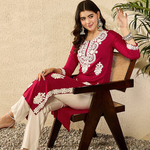 Red Viscose Rayon Solid Embroidered Straight Kurta VCK9782