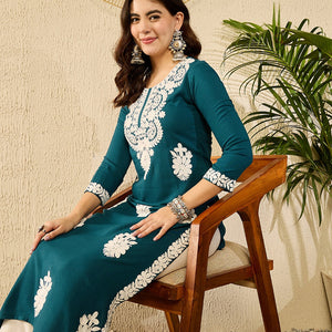 Blue Viscose Rayon Solid Embroidered Straight Kurta VCK9784