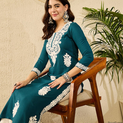 Blue Viscose Rayon Solid Embroidered Straight Kurta VCK9784