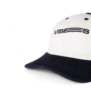 Vibes Cap Black and White