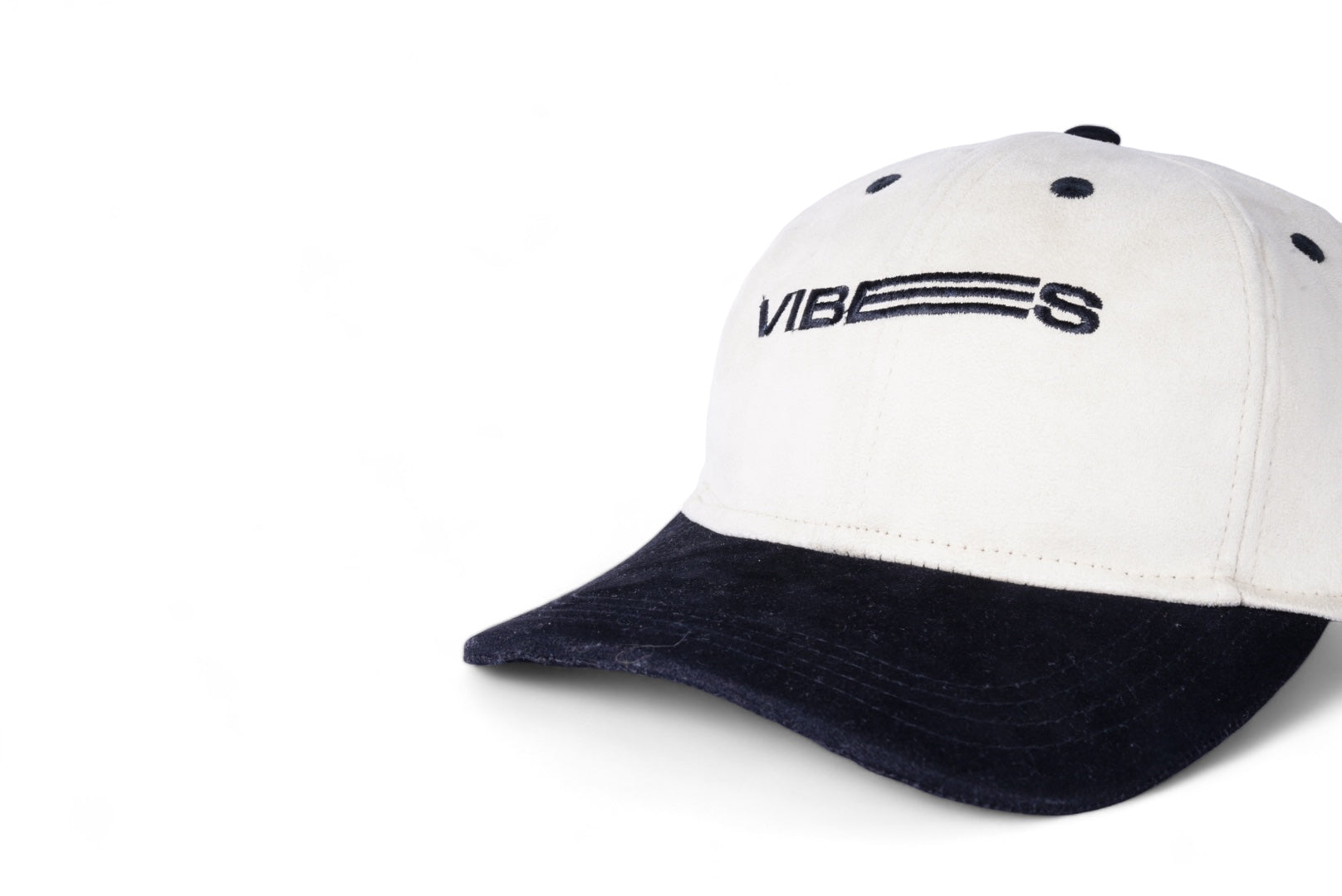 Vibes Cap Black and White