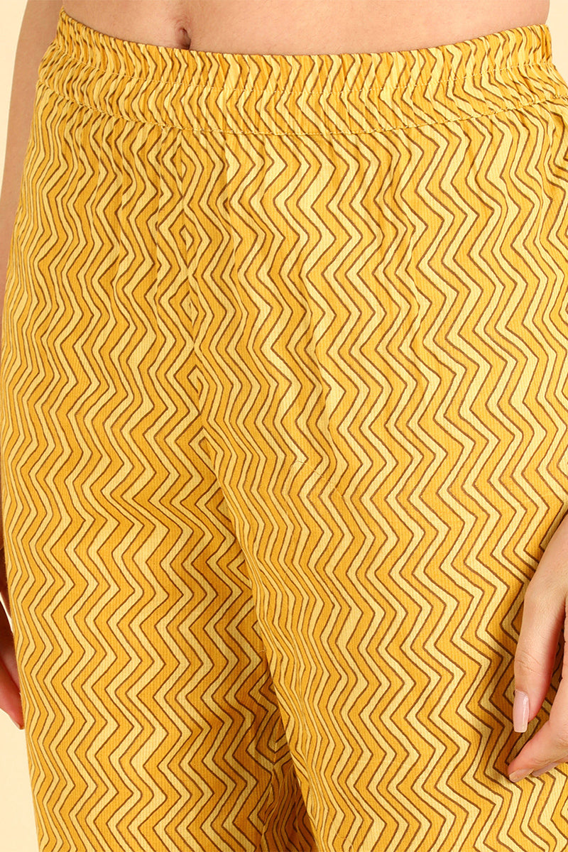 Yellow Pure Cotton Straight Kurta Pant With Dupatta Set VKSKD1405
