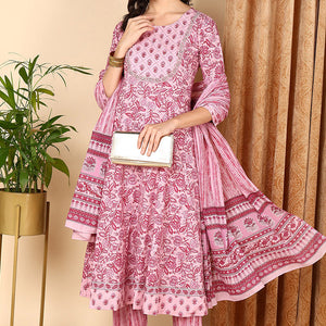 Pink Pure Cotton Floral Printed Yoke Design Suit Set VKSKD2017