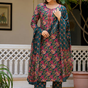 Green Rayon Blend Floral Printed Straight Suit Set With Trouser Bottom VKSKD2283