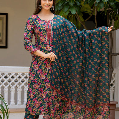 Green Rayon Blend Floral Printed Straight Suit Set With Trouser Bottom VKSKD2283