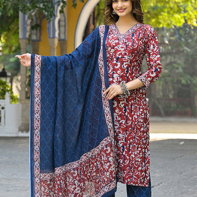Maroon Rayon Blend Ethnic Motifs Printed Straight Suit Set VKSKD2285
