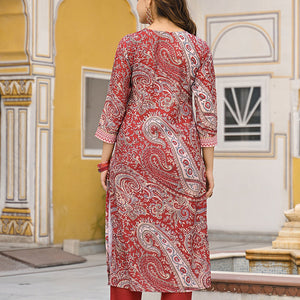 Red Rayon Blend Paisley Printed Straight Suit Set VKSKD2317