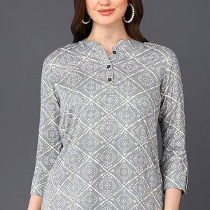 Grey Cotton Blend Bandhani Printed Straight Tunic VT1234
