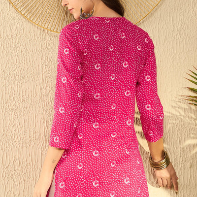 Pink Cotton Blend Bandhani Printed Regular Tunic VT1289