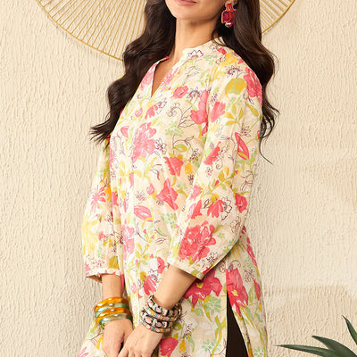Off White Cotton Floral Printed Regular Kurti Tunics VT1316