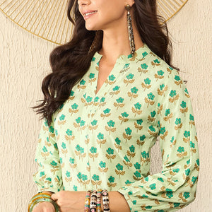 Green Viscose Rayon Floral Printed Regular Kurti Tunics VT1323