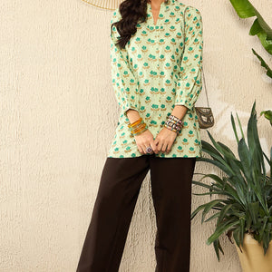 Green Viscose Rayon Floral Printed Regular Kurti Tunics VT1323