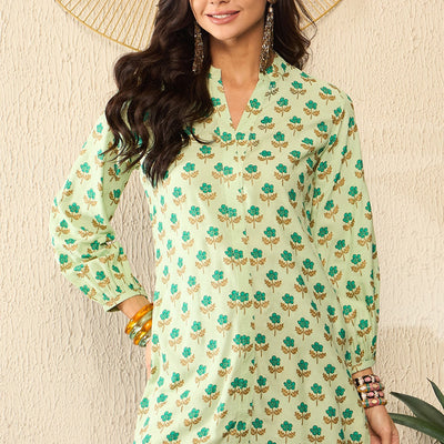 Green Viscose Rayon Floral Printed Regular Kurti Tunics VT1323