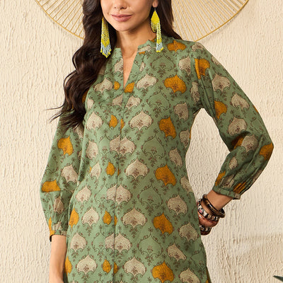 Green Cotton Blend Ethnic Motifs Printed Regular Kurti Tunics VT1325