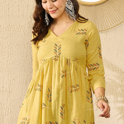 Yellow Cotton Blend Floral Printed Regular Kurti Tunics VT1352