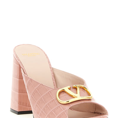 Valentino Garavani Vlogo Signature Slides