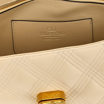 Valentino Garavani Quiltie 67 M Shoulder Bag