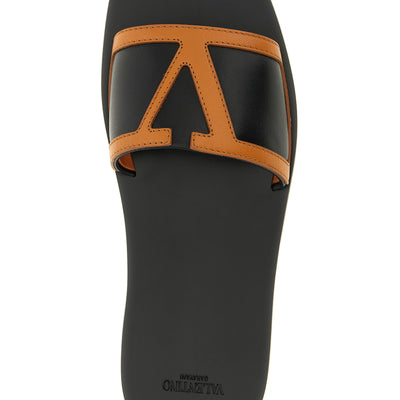 Valentino Garavani Viva Superstar Slides