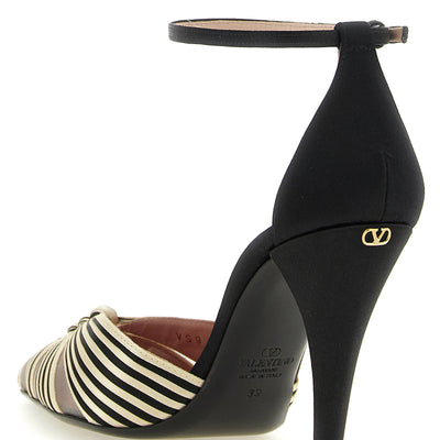 Valentino Garavani Annine Pumps