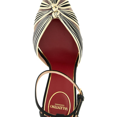 Valentino Garavani Annine Pumps