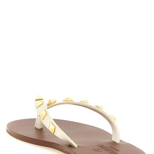 Valentino Garavani Thong Rockstud Sandals