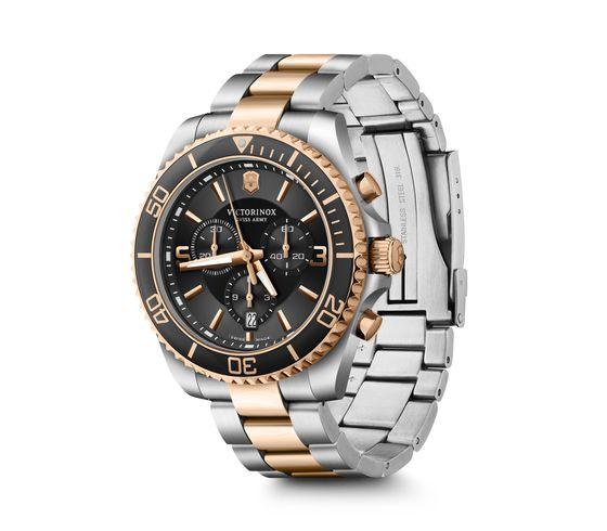 Victorinox Maverick Black Dial Men 43mm