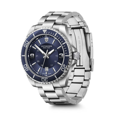 Victorinox Maverick Large Blue Dial Men 43mm