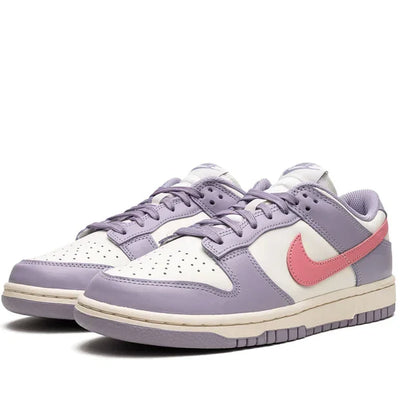 NIKE DUNK LOW INDIGO HAZE (W)