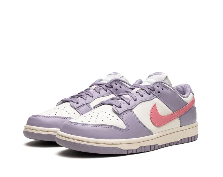 NIKE DUNK LOW INDIGO HAZE (W)