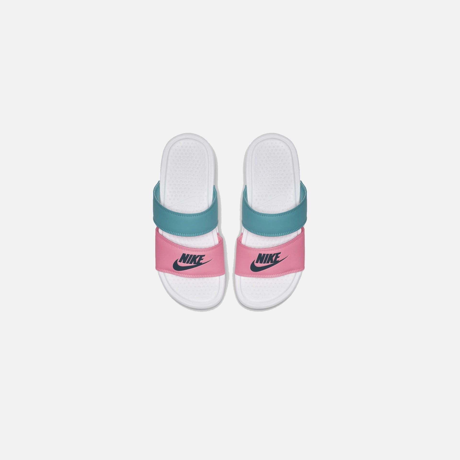 Nike | WMNS BENASSI DUO ULTRA SLIDE