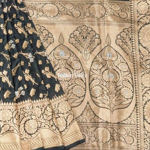 Green Floral Design Pure Banarasi Katan Saree