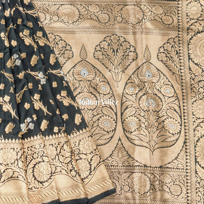 Green Floral Design Pure Banarasi Katan Saree