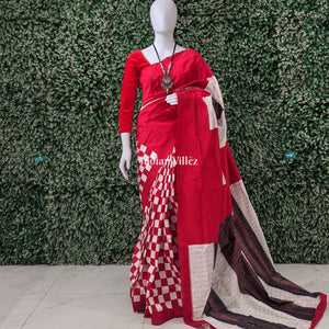 White Red Pasapali Sambalpuri Ikat Silk Saree