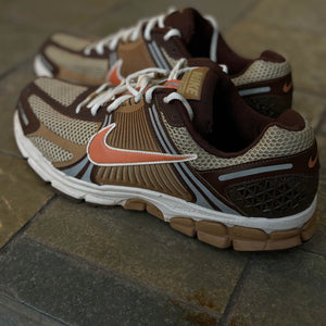 Nike Zoom Vomero 5 Wheat Grass Cacao Wow
