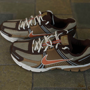 Nike Zoom Vomero 5 Wheat Grass Cacao Wow