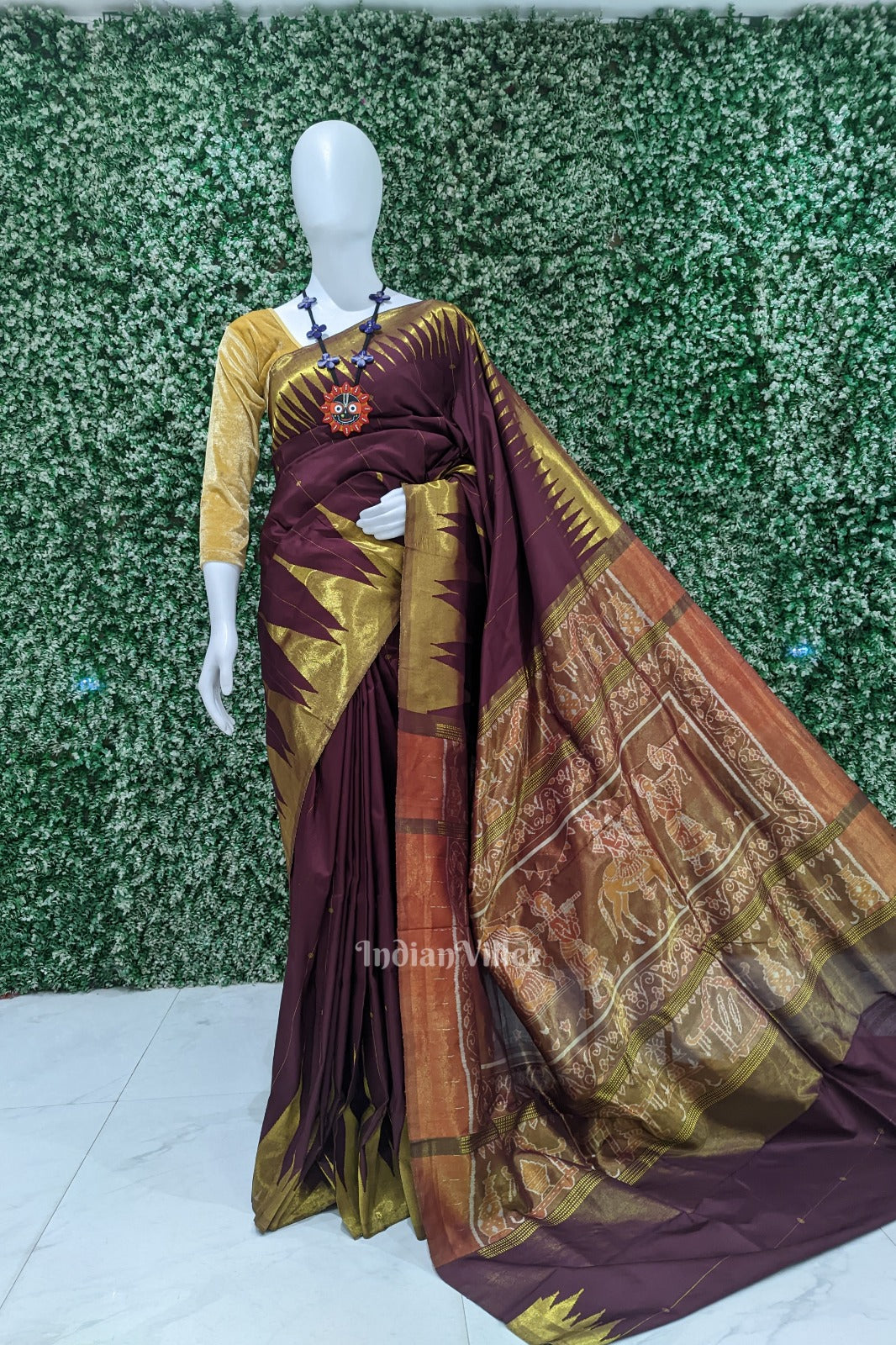 Coffee with Golden Phoda Kumbha Sambalpuri Silk Saree with Zari (Tissue)