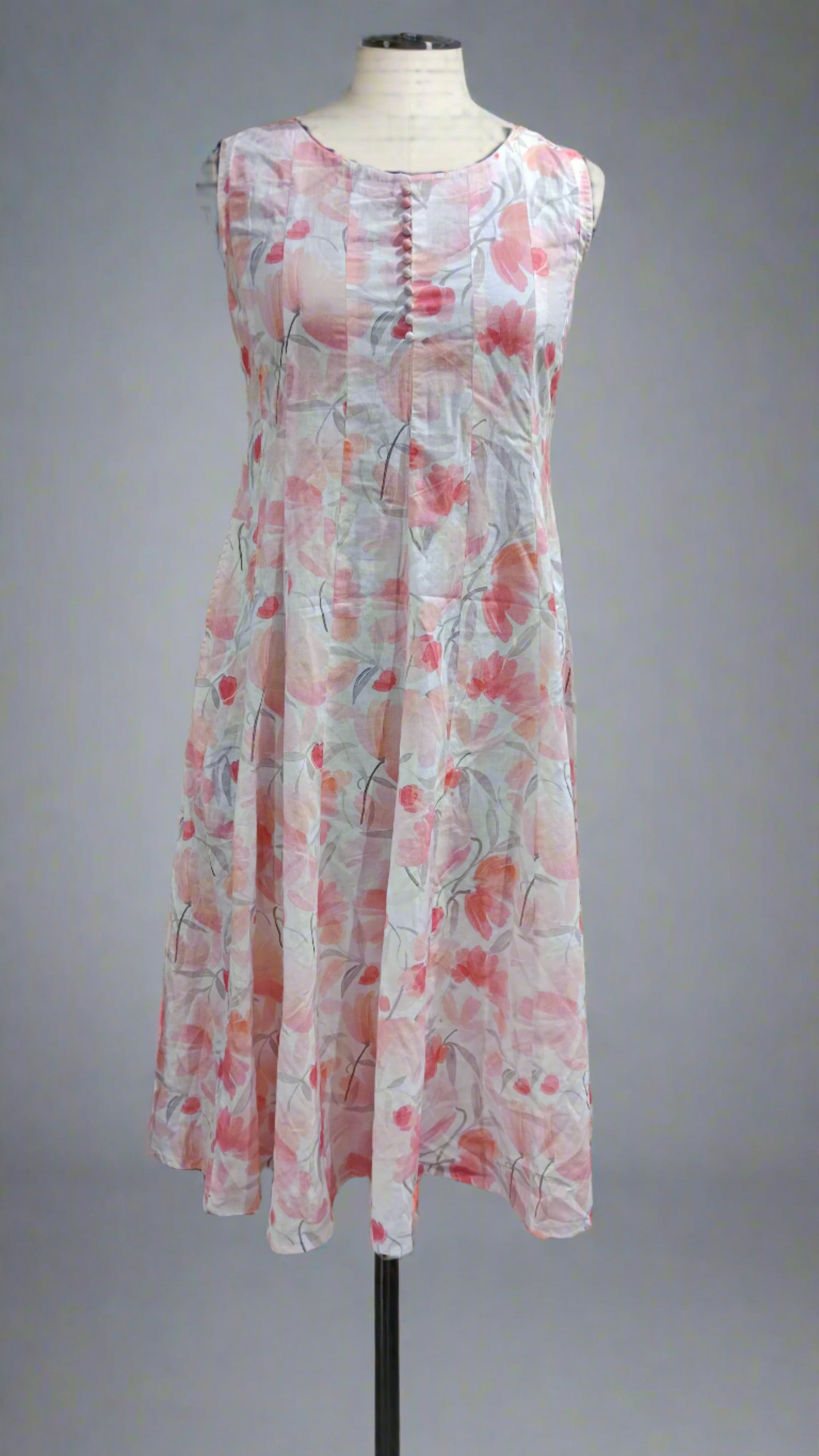 Maroon Bandhani Foil Printed Chiffon Saree With Tassels