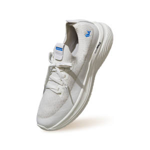 Ease Walk Sneakers : White