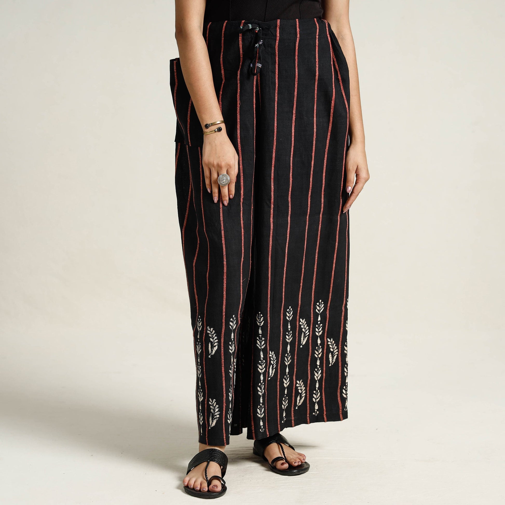 Black - Bengal Khesh Weaving Cotton Kantha Embroidery Palazzo 08