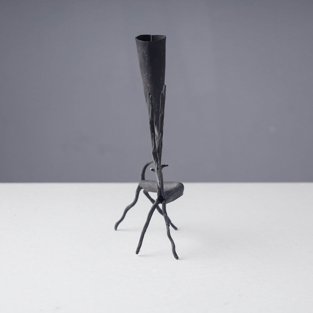 Bastar Tribal Wrought Iron Deer Candle Stand (4 x 2 in)