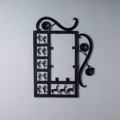 Bastar Tribal Wrought Iron Photo Frame (21 x 18 in)