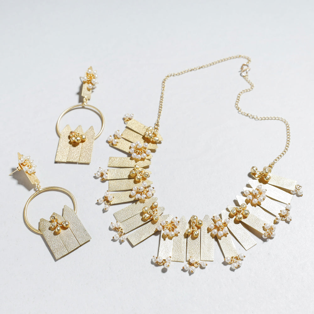 Antique Silver Finish Oxidised Brass Base Necklace Set