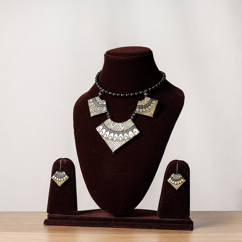 Bishnupur Handpainted Terracotta Necklace Set