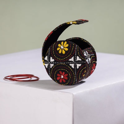 Bengal Kantha Work Handcrafted Bangle Box (Small)
