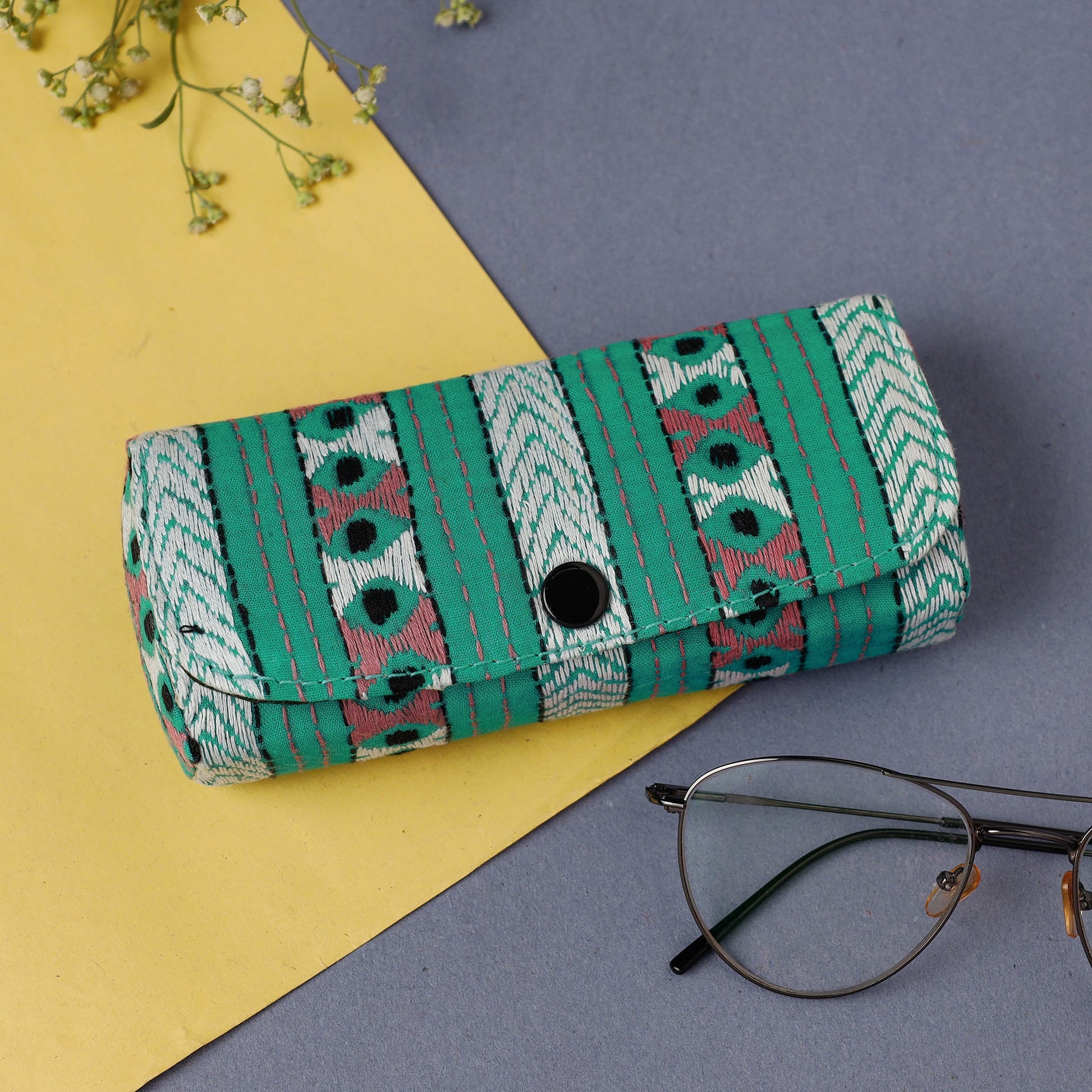 Bengal Kantha Work Handcrafted Spectacles Case