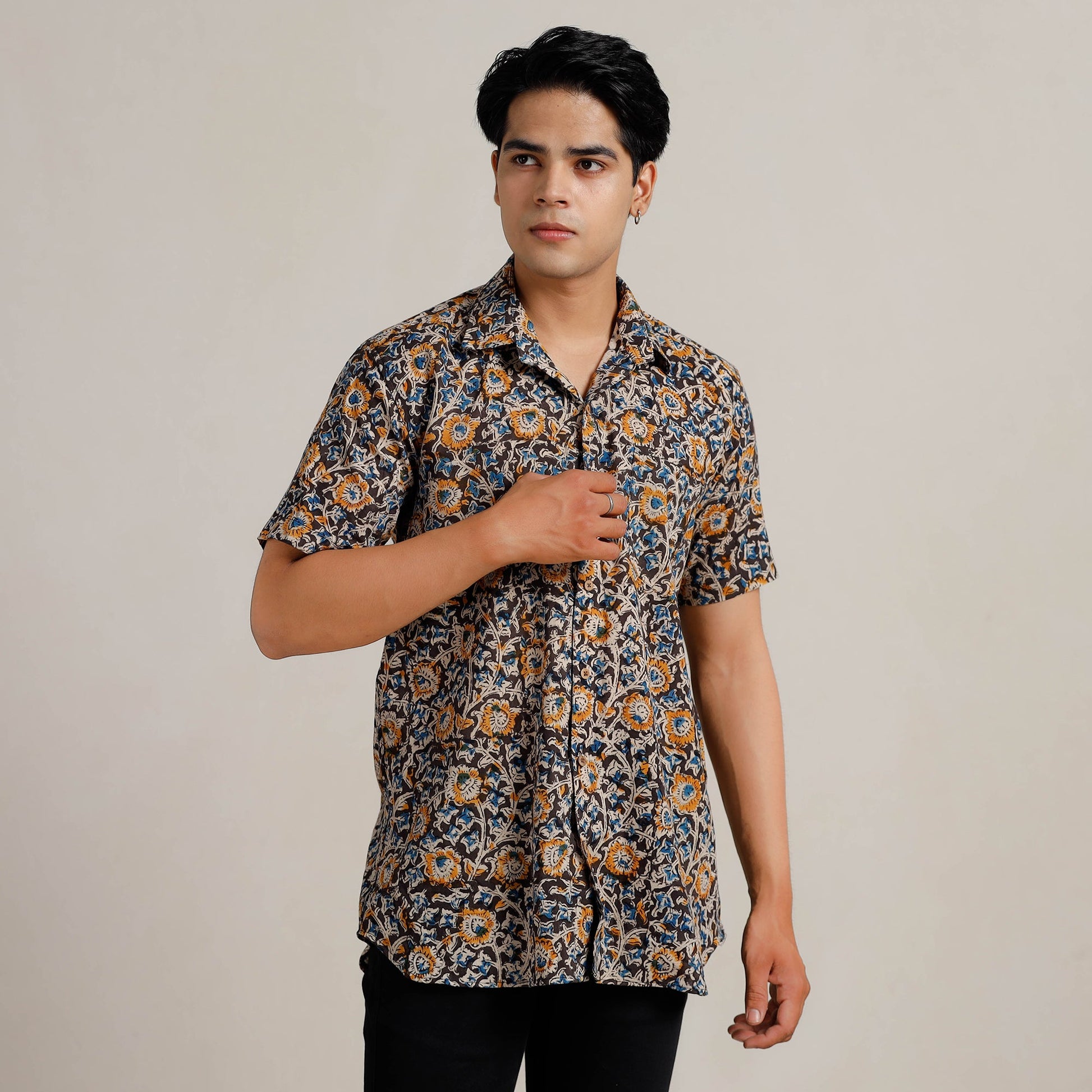 Black - Kalamkari Block Printed Cotton Men Half Sleeve Shirt 05