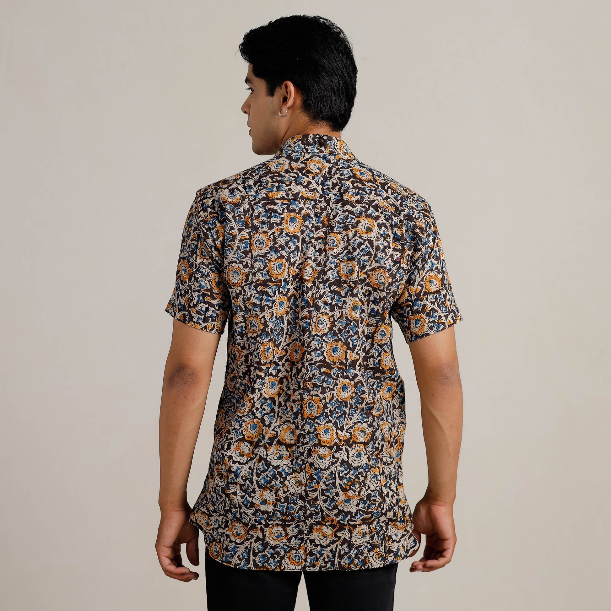 Black - Kalamkari Block Printed Cotton Men Half Sleeve Shirt 05